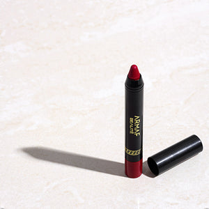
                  
                    CRAYON À LÈVRES
                  
                